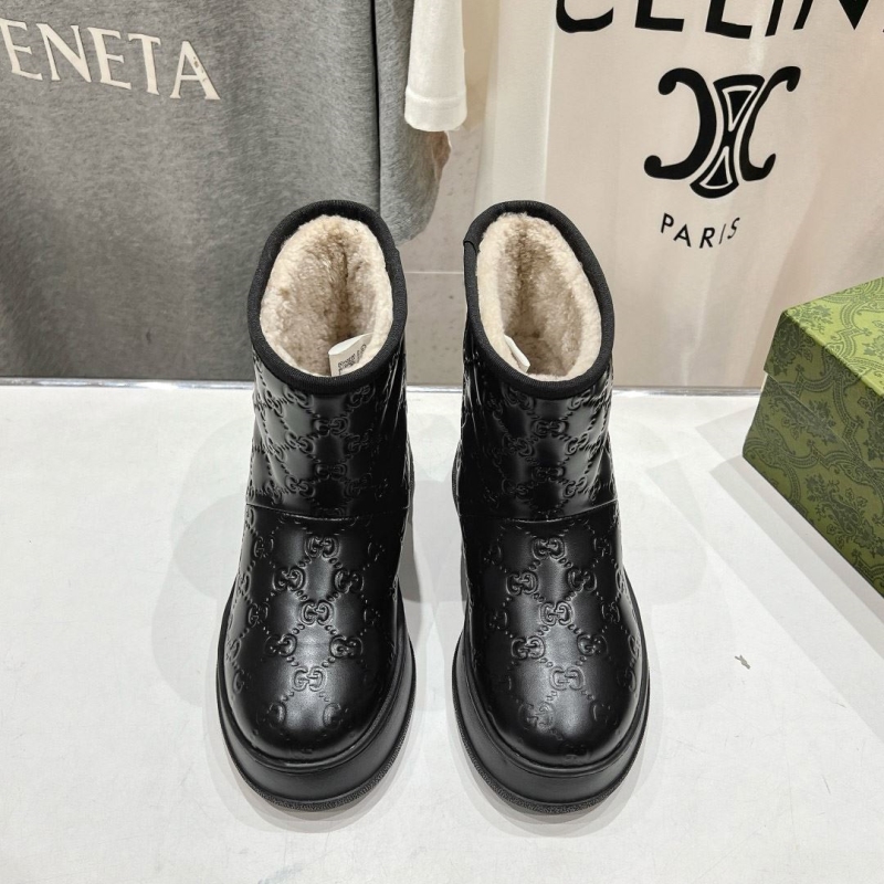 G*u*i boots